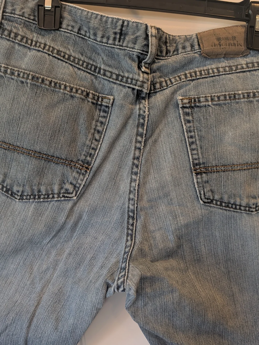 Wrangler Light Blue Relaxed Bootcut Men’s Jeans